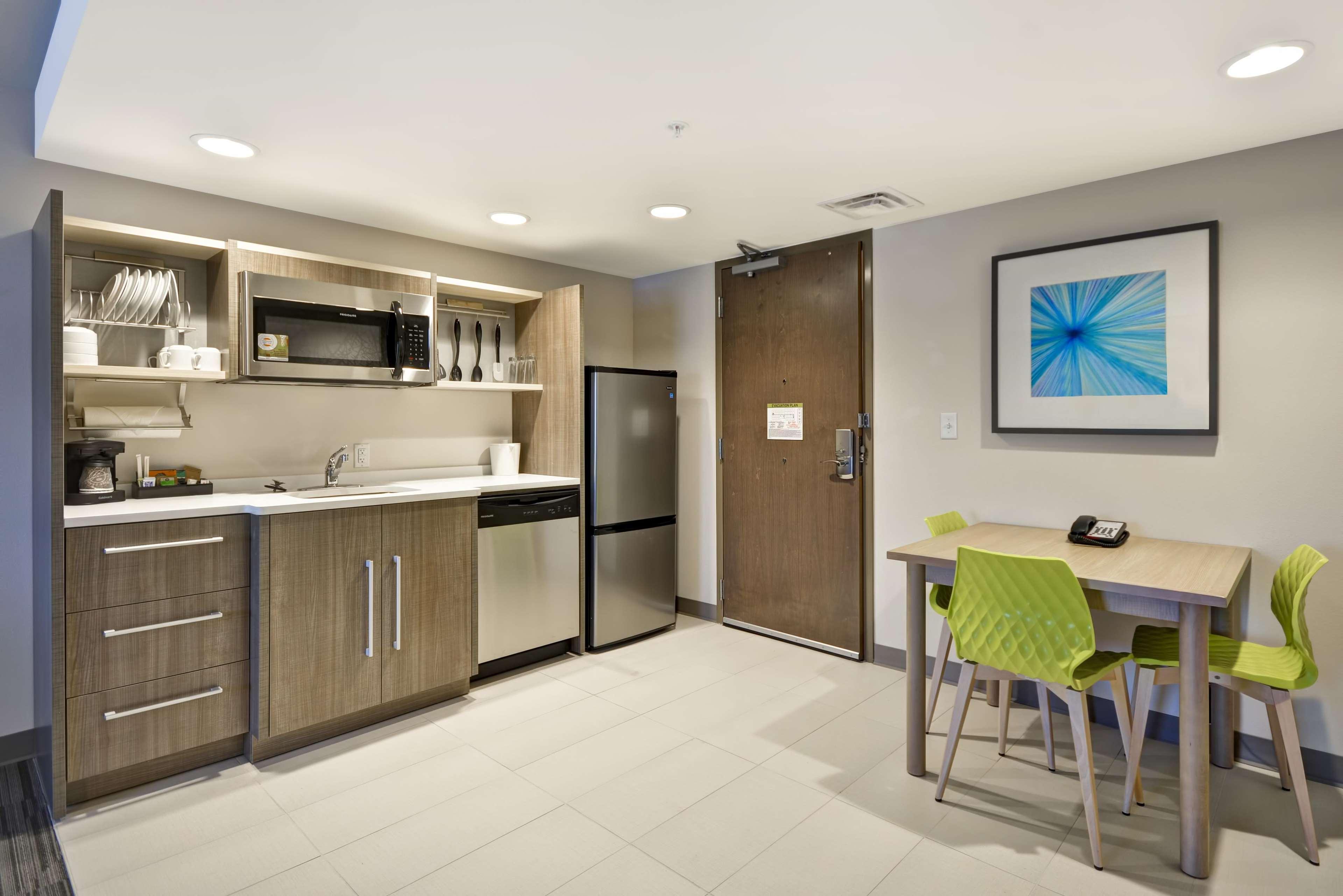 Home2 Suites By Hilton Kansas City Ku Medical Center Esterno foto